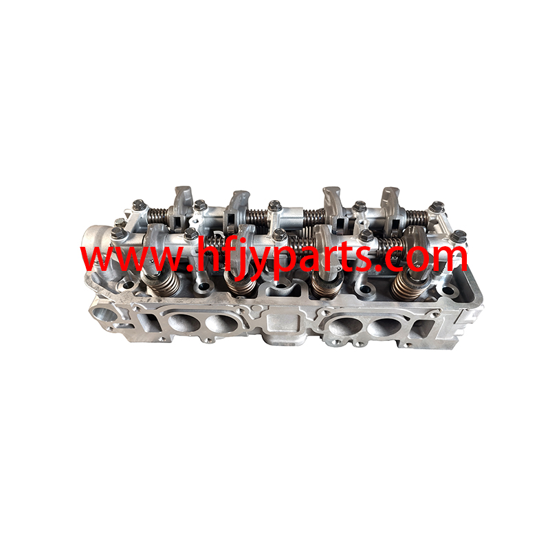 Forklift Engine Parts Cylinder Head Assy for MD192299